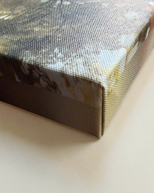 Depth: Canvas (38mm)